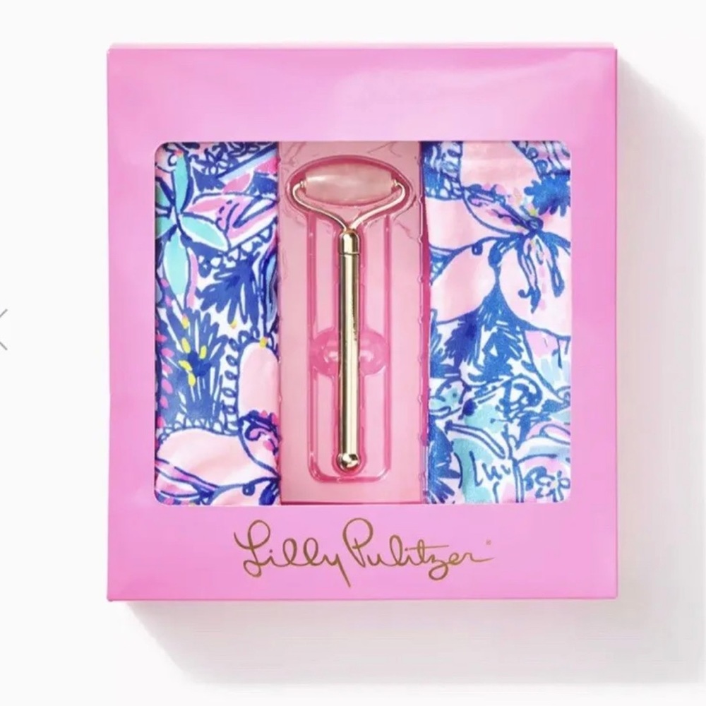 Lilly Pulitzer Self-Care Spa Set THREE PIECE SET “Pop Up Got Your Back”